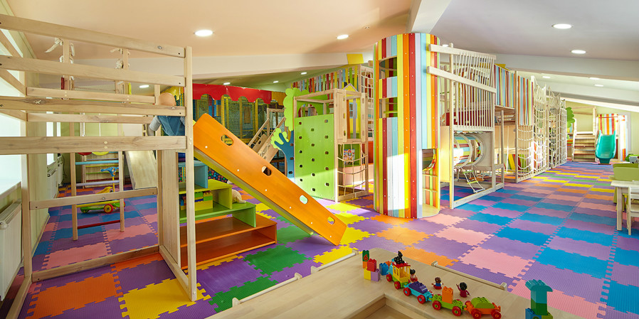 игровая детская комната для отелей на заказ лазелки и лабиринты
